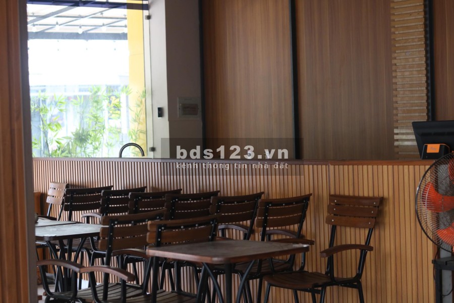Cho thuê mặt bằng quán cafe view đẹp khu dân cư An Bình giá cho thuê 20 triệu/tháng