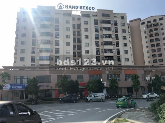 Bán nhà dân xây 4 tầng ngay KĐT Resco Cổ Nhuế, hưởng trọn tiện ích, chỉ 2,9 tỉ