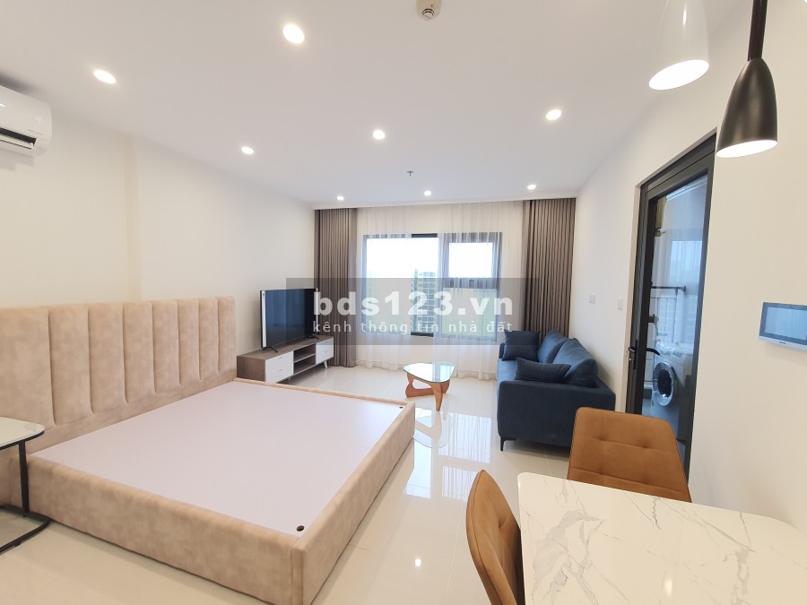 Chính chủ cho thuê gấp căn Studio 32m2 gần full 5,5 triệu tại Vinhomes Smart City