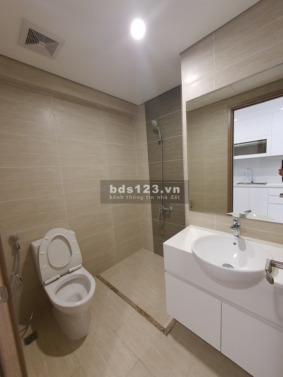 Chính chủ cho thuê gấp căn Studio 32m2 gần full 5,5 triệu tại Vinhomes Smart City