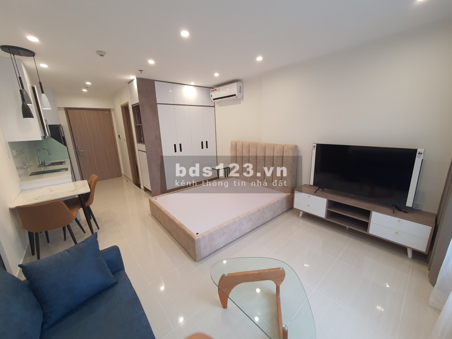 Chính chủ cho thuê gấp căn Studio 32m2 gần full 5,5 triệu tại Vinhomes Smart City