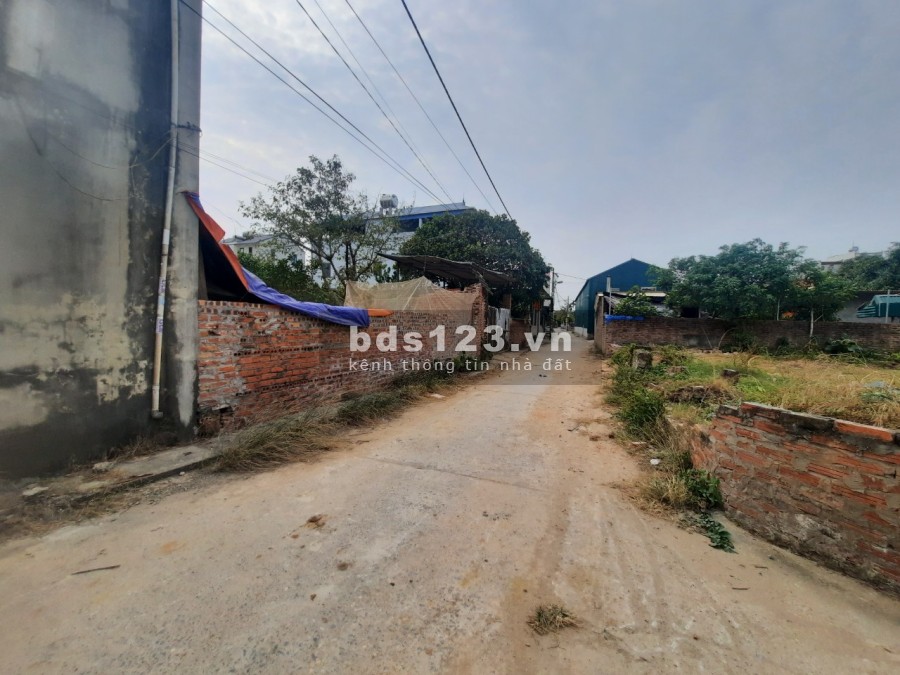 Bán lô đất diện tích sử dụng 60m2 tại Khê Nữ, Nguyên Khê, Đông Anh sổ sẵn, bao sang tên