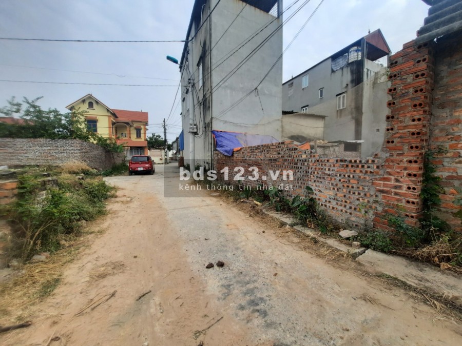 Bán lô đất diện tích sử dụng 60m2 tại Khê Nữ, Nguyên Khê, Đông Anh sổ sẵn, bao sang tên