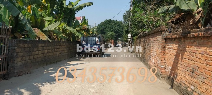 Chính chủ GB lô góc Sơn Đông, Sơn Tây 854m mt: 42m oto chạy băng băng giá 5tr4/m2