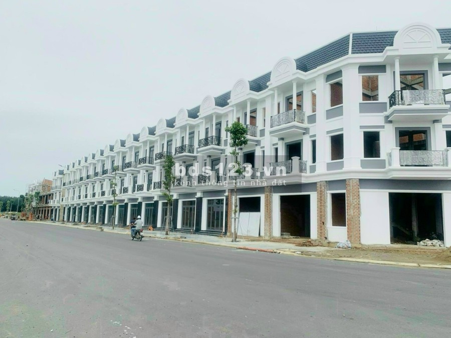 Bán đất sân bay Long Thành mặt tiền đường ĐT 769 giá chỉ từ 18tr/m2, CK 15 chỉ vàng SJC
