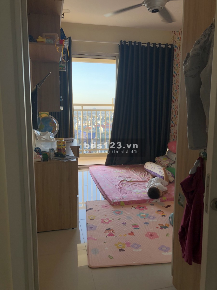 Tôi cần bán nhanh căn hộ Lucky Palace Quận 6. 2pn 2wc có sổ hồng riêng, giá tốt chính chủ