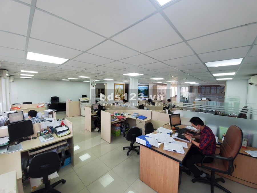 Cho thuê diện tích văn phòng làm việc 140m2. Tại 22 Lý Tự Trọng số 22 Lý Tự Trọng, Q1.