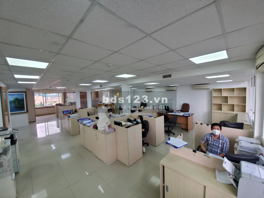 Cho thuê diện tích văn phòng làm việc 140m2. Tại 22 Lý Tự Trọng số 22 Lý Tự Trọng, Q1.