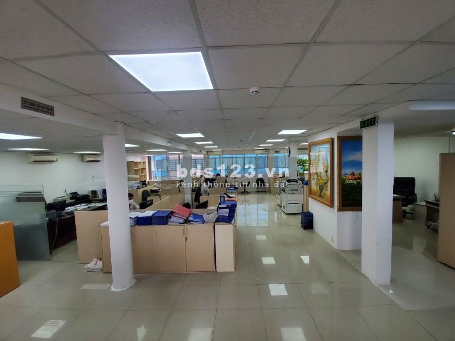 Cho thuê diện tích văn phòng làm việc 140m2. Tại 22 Lý Tự Trọng số 22 Lý Tự Trọng, Q1.