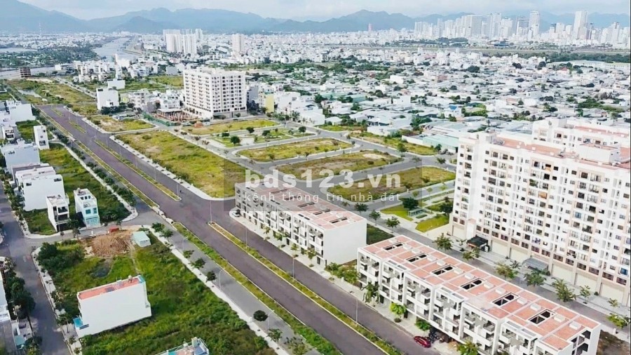 Đất nền trung tâm Nha trang giá sốc từ chủ đầu tu VCN phù hợp kinh doanh buôn bán, giá tốt