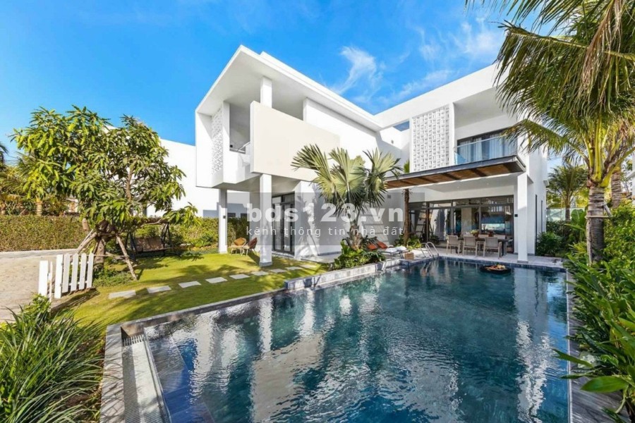 Bán biệt thự mặt biển (Beachfront villa) Hồ Tràm, căn 3PN giá bán 41,3 tỷ đã có HDMB