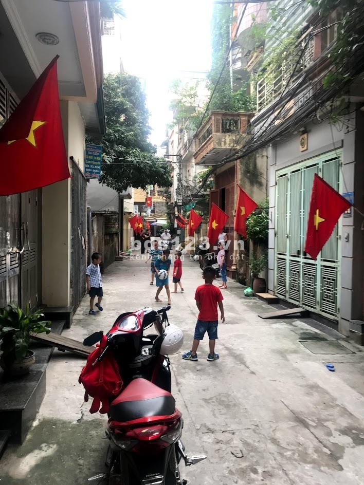 Cho thuê căn hộ giá rẻ tại Quận Hà Đông, diện tích sàn 45m2 liên hệ 0967655687, sổ sẵn