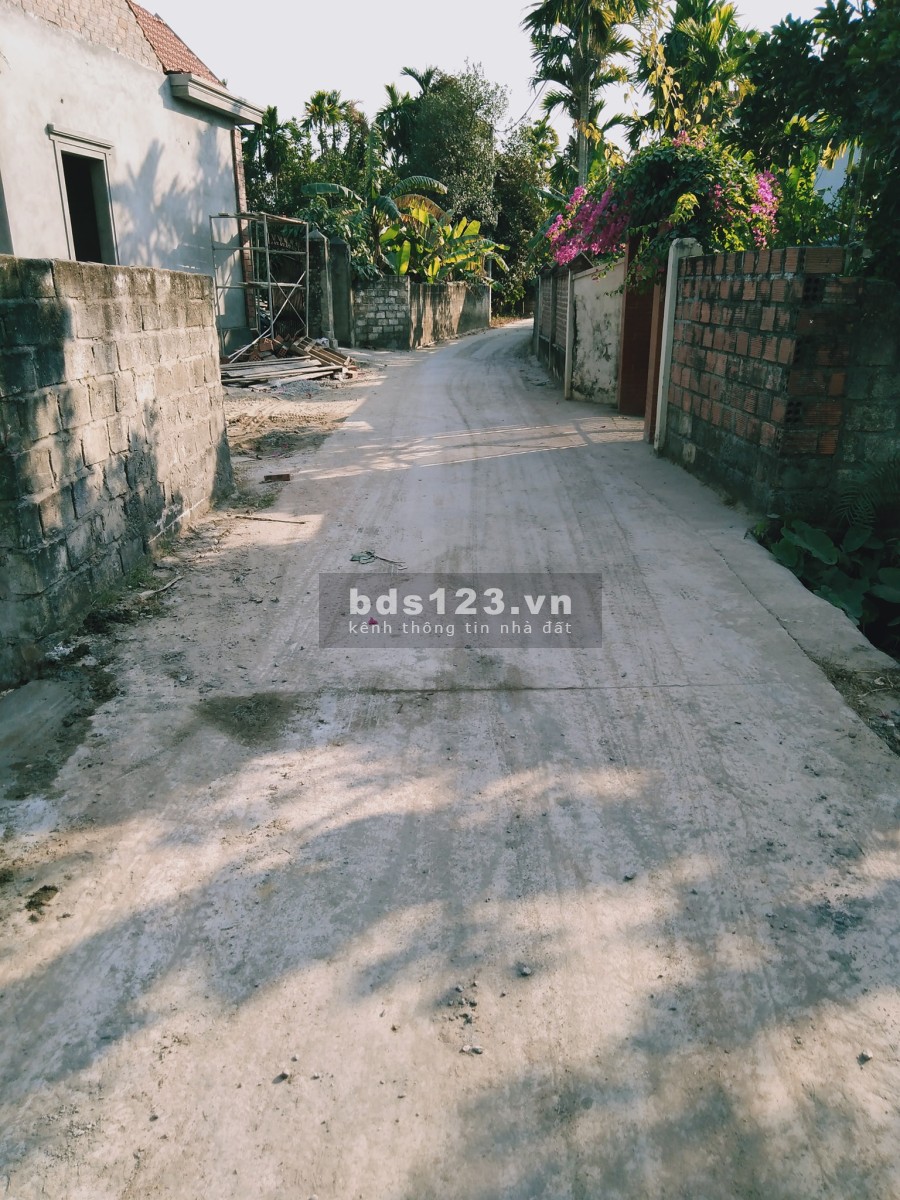 Chào bán siêu phẩm 12 lô f0 Kênh Giang liên hệ 0788359469 giá bán 550 triệu/tháng lhcc