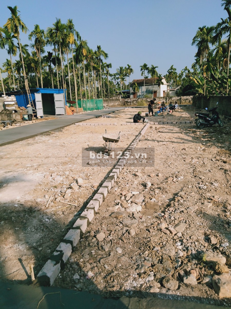 Chào bán siêu phẩm 12 lô f0 Kênh Giang liên hệ 0788359469 giá bán 550 triệu/tháng lhcc