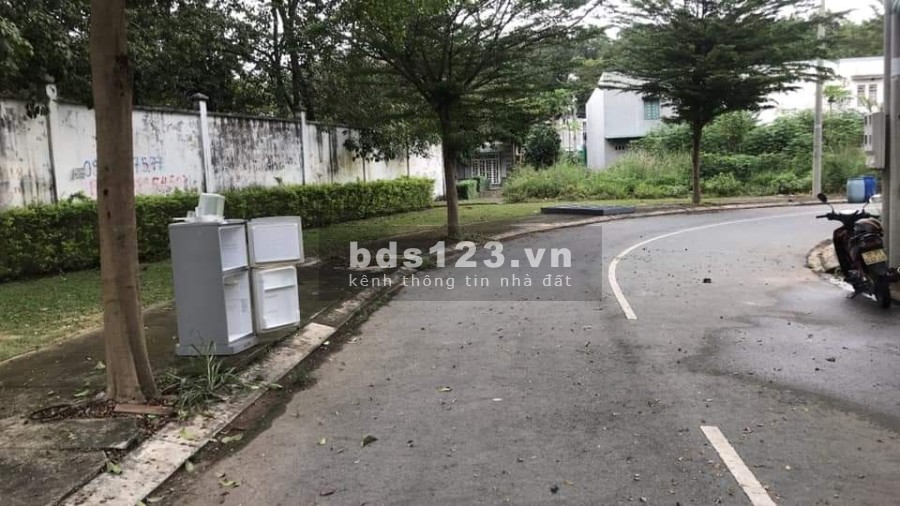 Bán đất nền ngay khu đô thị Richhome 2 dân cư đông kín, tiện ích đầy đủ