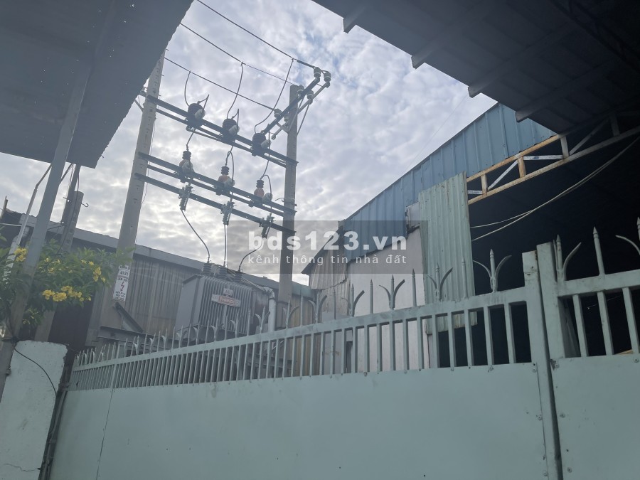 Cho thuê kho diện tích 2500m2 Quốc Lộ 1A, phường An Phú Đông, Quận 12 TP.HCM