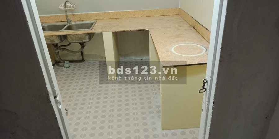 Bán nhà mặt đường ô tô tránh, diện tích 114m2, mặt tiền hơn 10m giá bán chỉ 5,5 tỷ