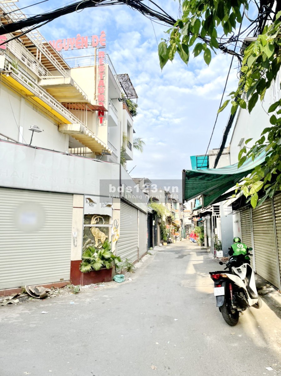 Cho thuê căn góc 2 mặt tiền khu làng Ốc đường Dương Bá Trạc P1 Quận 8 giá 60 triệu/tháng