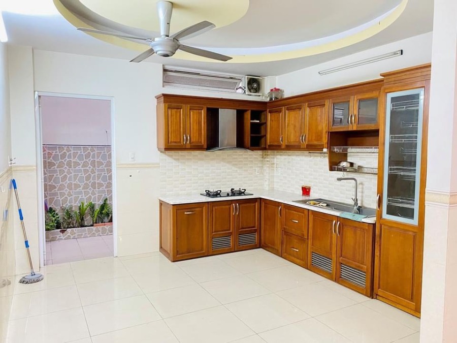 TT Quận Tân Phú, HXT, xe hơi ngủ trong nhà đúc 64m2 3 tầng BTCT, hoàn công đầy đủ nhanh kẹt ăn tết