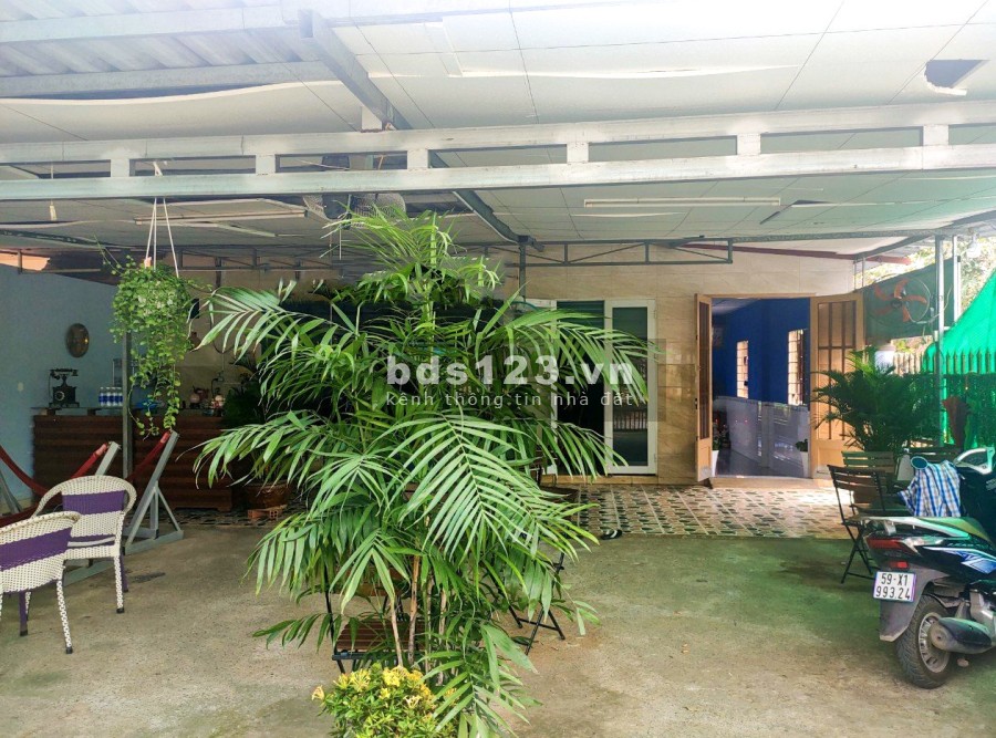 Bán đất tặng nhà mặt tiền 15M Bưng Ông Thoàn, Quận 9 mặt tiền đường lớn, khu dân cư
