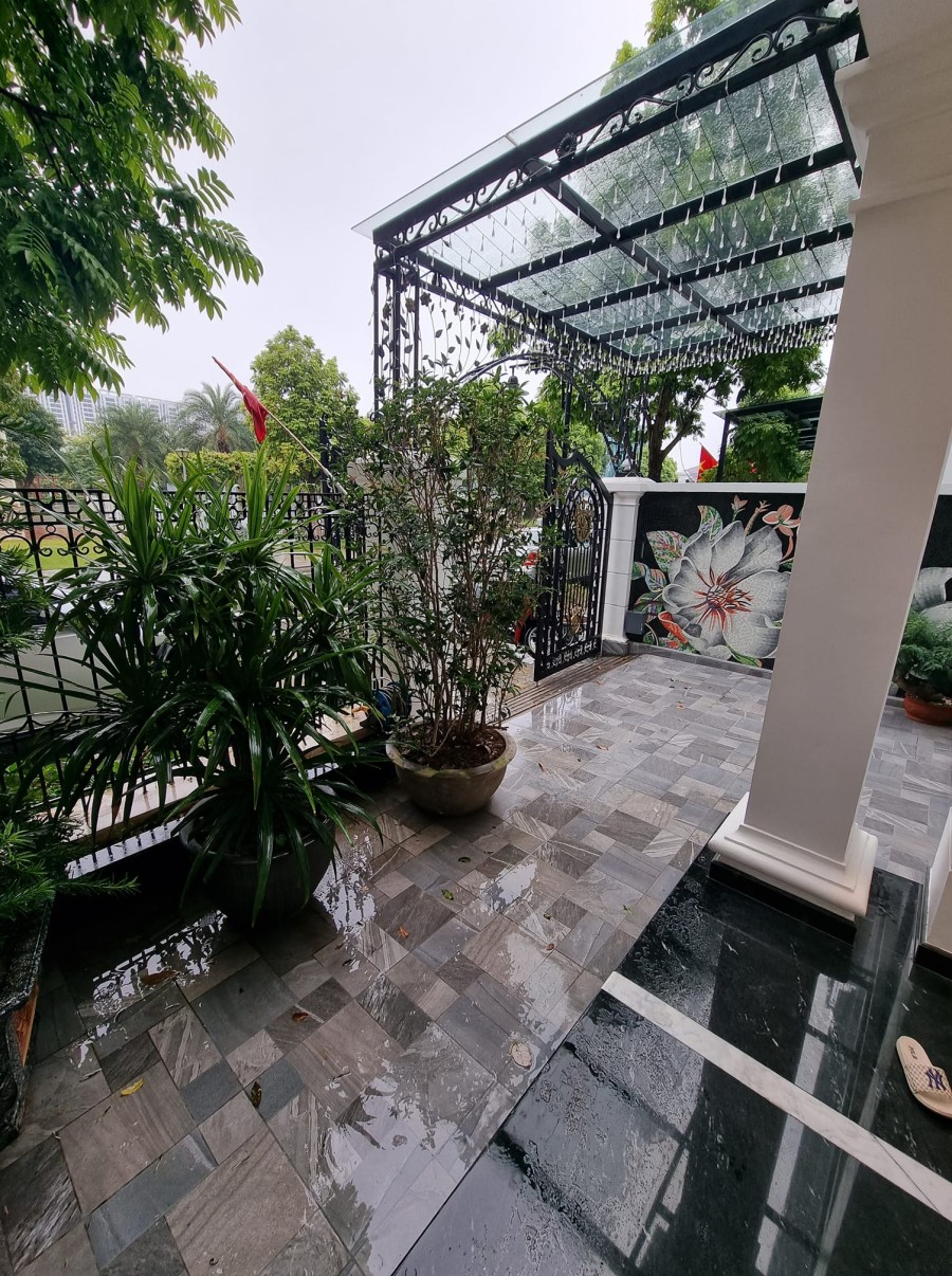 Bán toà nhà phố Huỳnh Thúc Kháng dtsd 80m2, 8 tầng thang máy lô góc 34.5 tỷ, sổ đổ vuông đẹp