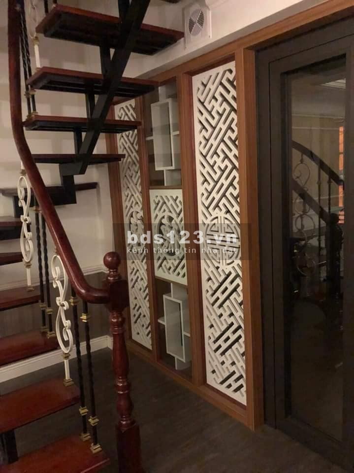 Bán nhà nguyên căn Định Công Thượng diện tích 33m2, mt 3.5m, 2 tầng, giá 3.2 tỷ, SĐCC