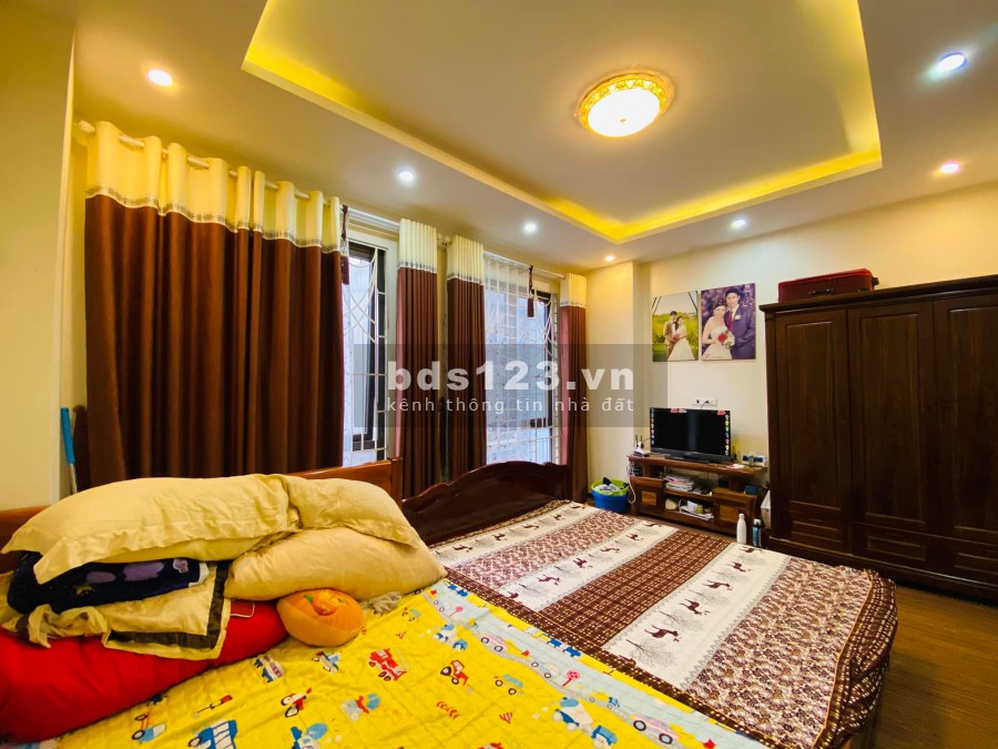 Cần bán gấp nhà Khương Thượng Đống Đa lô góc ngõ thông dt 35m2 mt 5,3m giá nhỉnh 5,9 tỷ