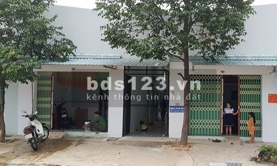 Chính Chủ Cần Bán Gấp 450m2 Đất Và 12 Phòng Trọ Ngay Cổng Chính Khu Đô Thị