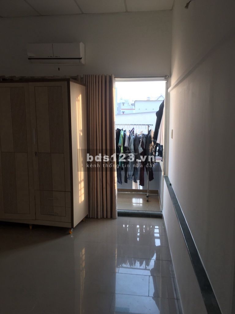 Bán nhà trung tâm Quận 4, đường Tôn Thất Thuyết, bao rộng thoáng, giá bán 3 tỷ, lhcc