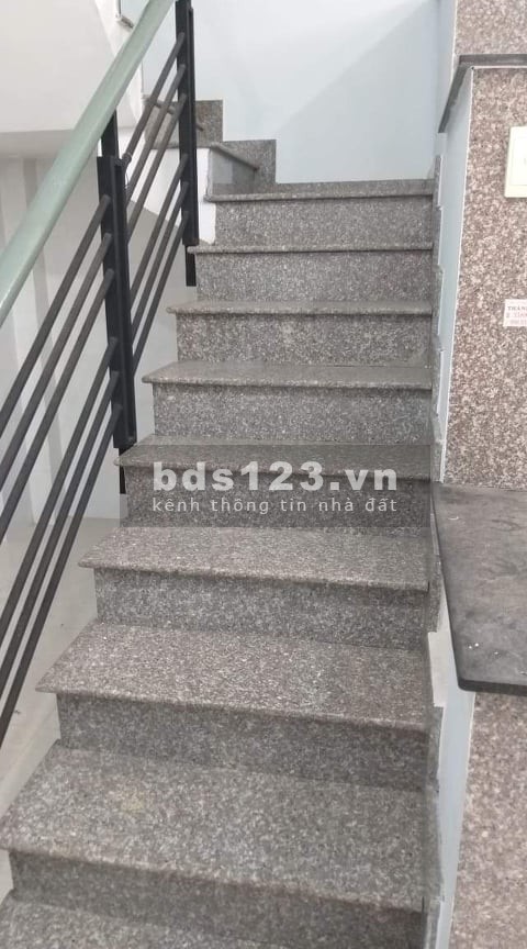 Bán nhà Thống Nhất Gò Vấp diện tích 54m2 2 tầng cách hẻm xe hơi 20m, giá bán chỉ 3.7 tỷ