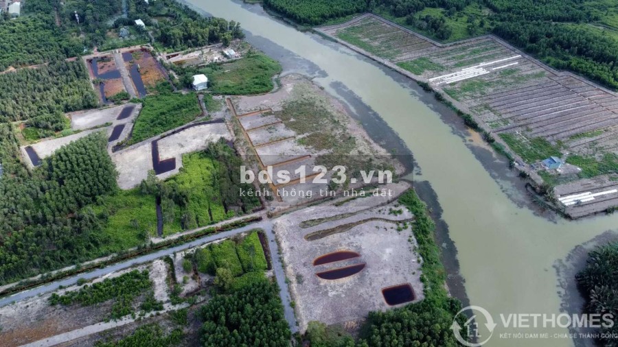 Bán đất hẻm một sẹt Đường Hùng Vương, Nhơn Trạch, Đồng Nai dien tich 1200m2 giá 4.5trieu/m2