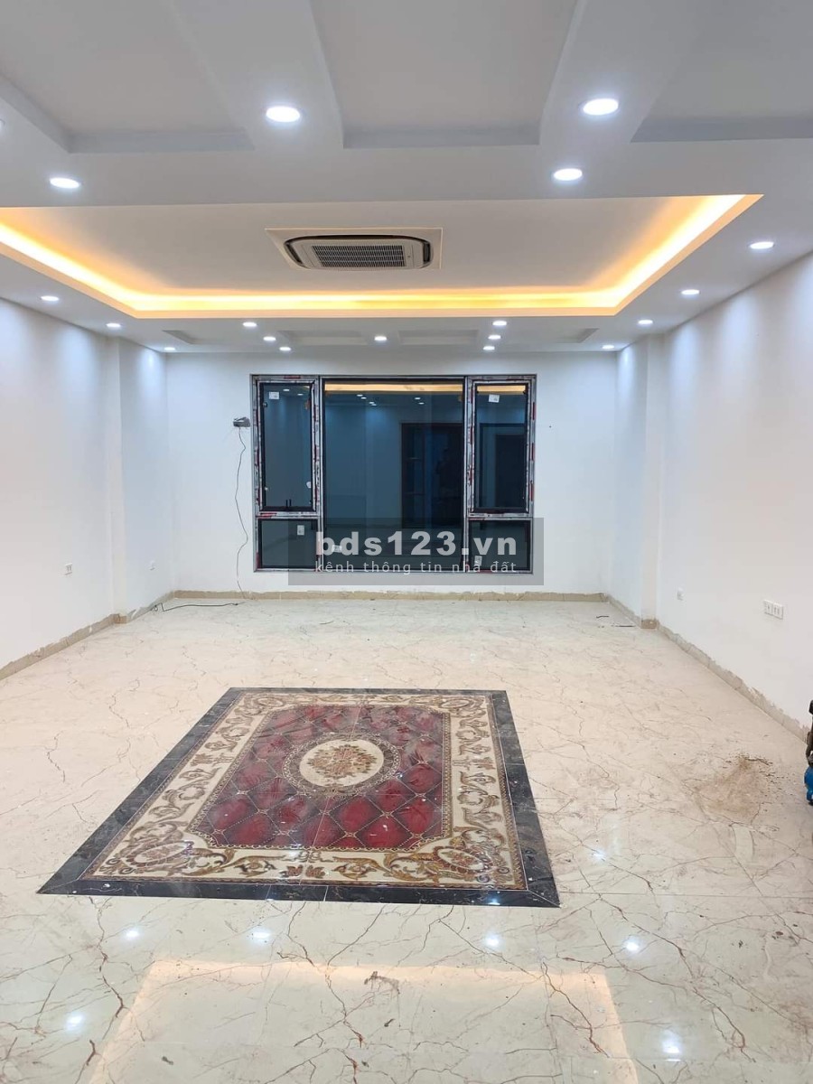 Bán nhà mặt phố Hoàng Văn Thái. Vị trí đắc địa, kinh doanh đỉnh dt 100m2, 9 tầng mt 5.1m 33.5 tỷ