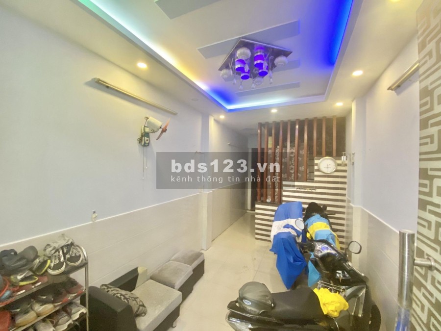 Nhà đẹp Đường Mạc Vân Phường 12 Quận 8 giá chỉ 3TyXX khu dân trí cao, nở hậu tài lộc