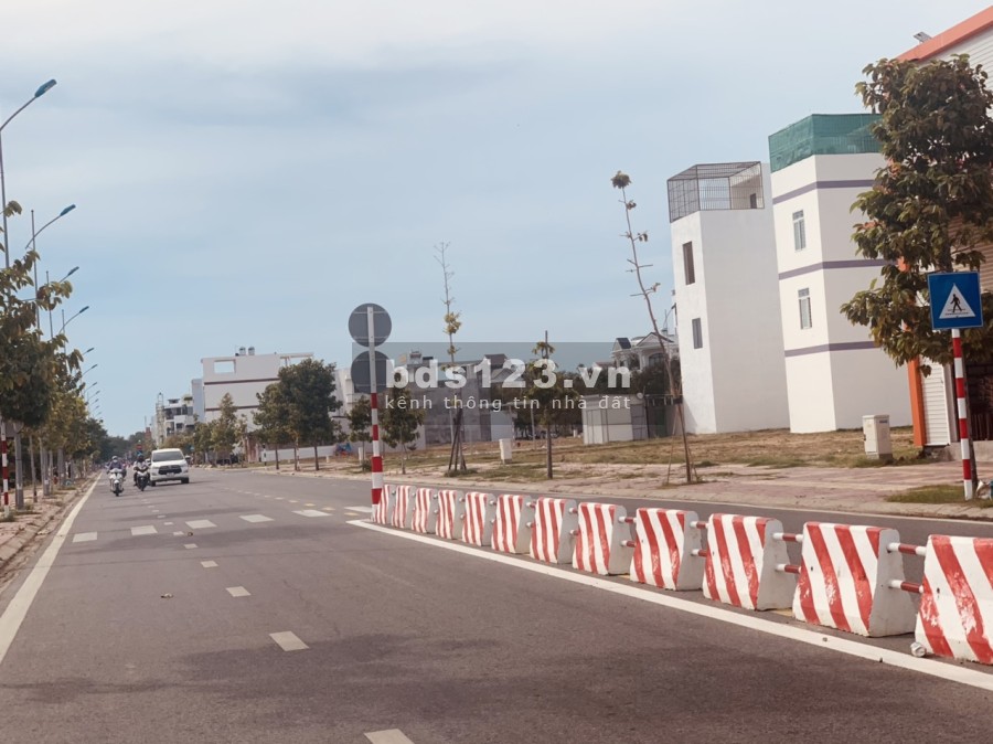 Đất nền đầu tư cuối năm giá bán chỉ 375 triệu, thanh toán linh hoạt, chiết khấu cao, sổ sẵn