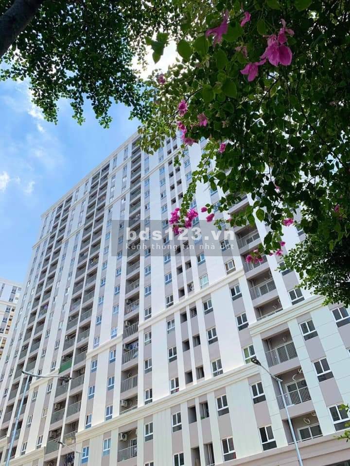 Cho thuê căn hộ 2 phòng ngủ, chung cư Imperial Place Bình Tân, đầy đủ tiện ích an ninh