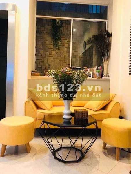 Bán nhà Bà Hạt Quận 10 diện tích sử dụng 38m2. Tặng toàn bộ nội thất giá bán chỉ 3.8 tỷ