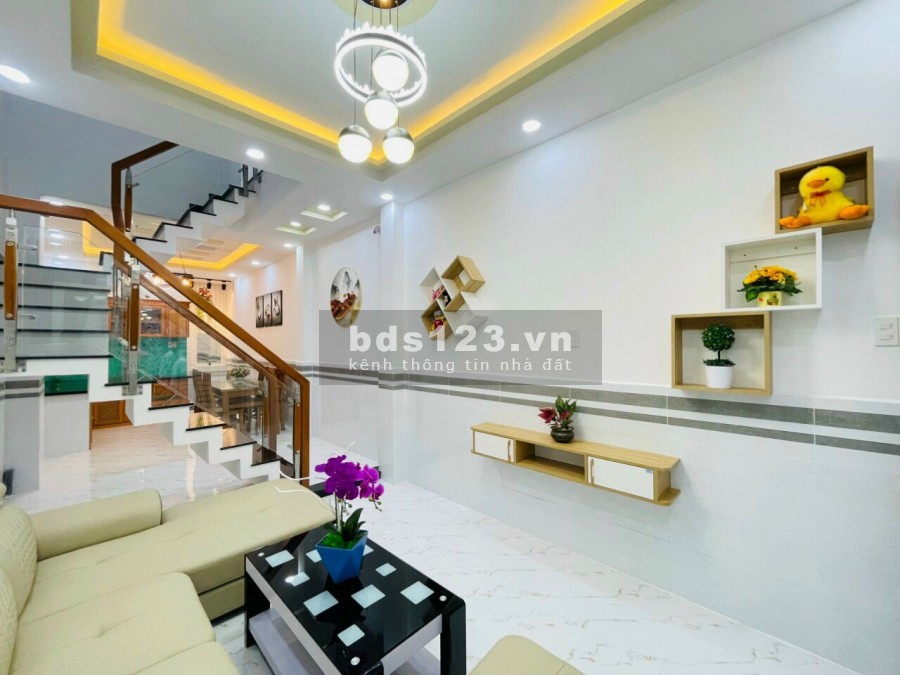 Bán gấp nhà mới Nguyễn Duy Cung P12 Quận Gò Vấp giá tốt 3,98 tỷ thương lượng chính chủ