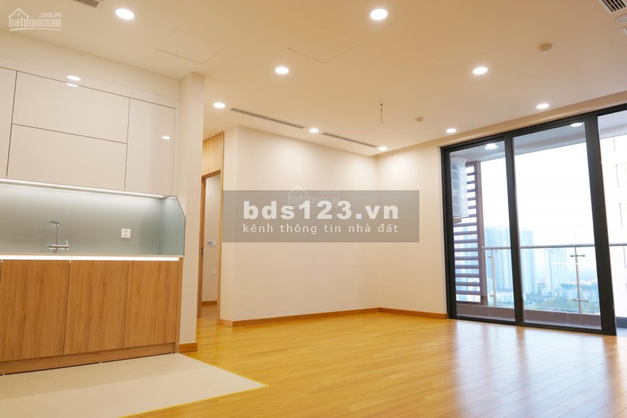 Bán căn 2PN tầng trung dự án The Zei Mỹ Đình, ck 8%,tặng nội thất 200tr, view sân MỸ Đình