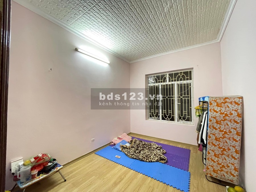 Tậu Nhà đón tết -Nhỏ Xinh – Lung Linh - Phố Bùi Xương Trạch –Thanh Xuân 25m2, 4 Tầng giá 2.4 tỷ