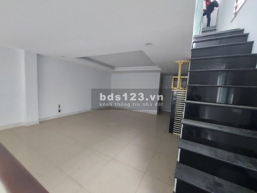 Bán nhà nguyên căn Trường Chinh Tây Thạnh - Lê Trọng Tấn diện tích sử dụng 51m2