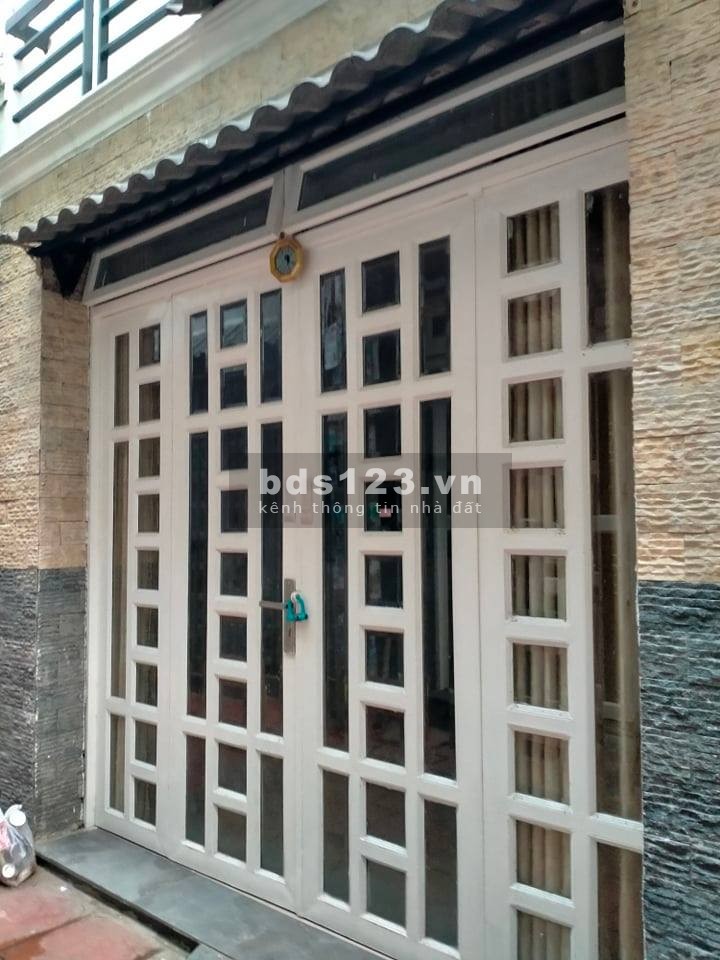 Bán nhà nhỏ xinh, Đường số 4 (Phạm Văn Chiêu) P16 GV giá 3.9 tỷ, cách mặt tiền 20m