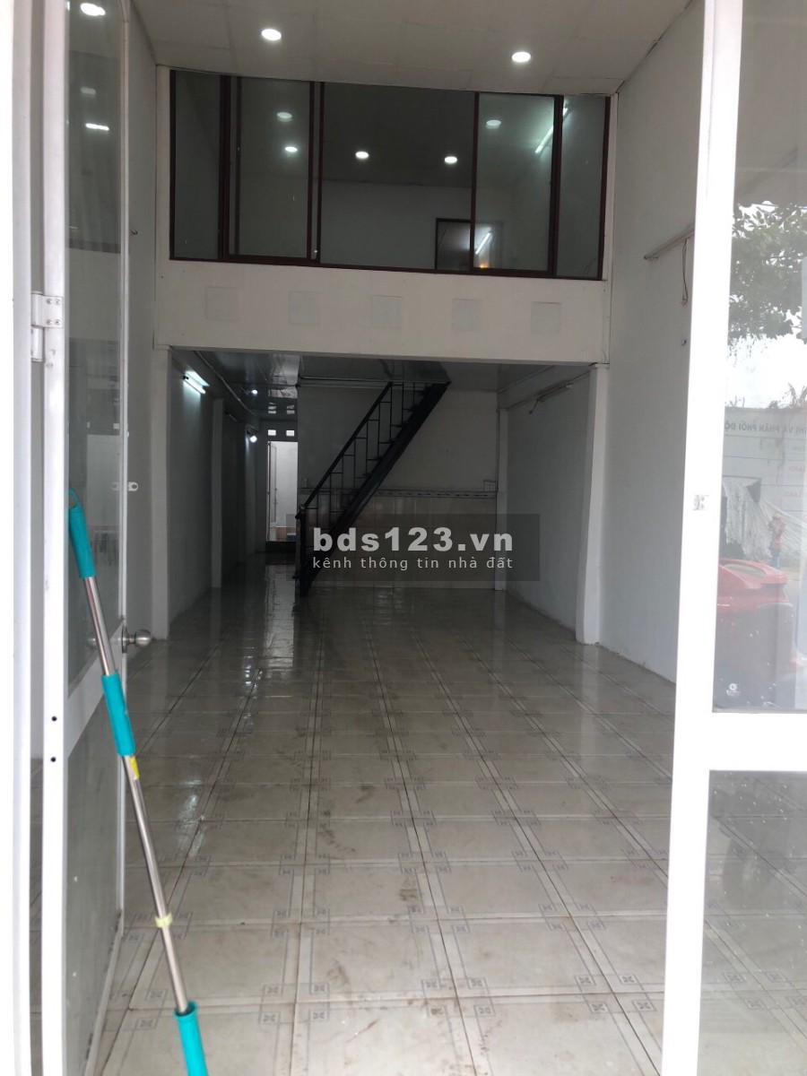 Mặt tiền kinh doanh Quận 8 69m2 4.2x17 đường 30m,3PN gần chợ, ở ngay, giá chỉ 6.9 tỷ TL
