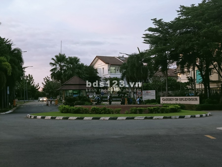 Tôi muốn bán hết tài sản hiện có gần KCN ở Bến Cát, Bình Dương đường rộng 25m, full thổ cư
