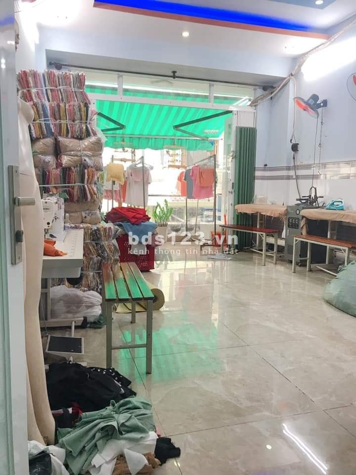 Bán nhà tại đường Kênh Tân Hóa, Phường Phú Trung, Tân Phú 70m2, 5.1 tỷ