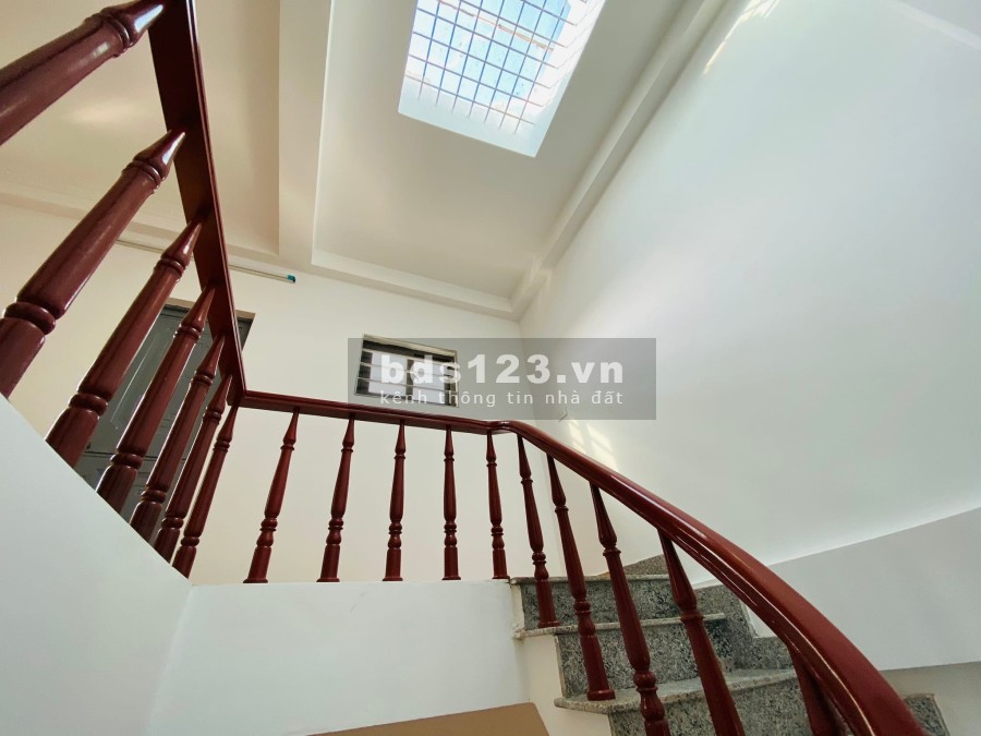 Nhà mới xây đón tết Đường Trương Định ngõ xe ba gác thông rộng sáng giá nhỉnh 3 tỷ