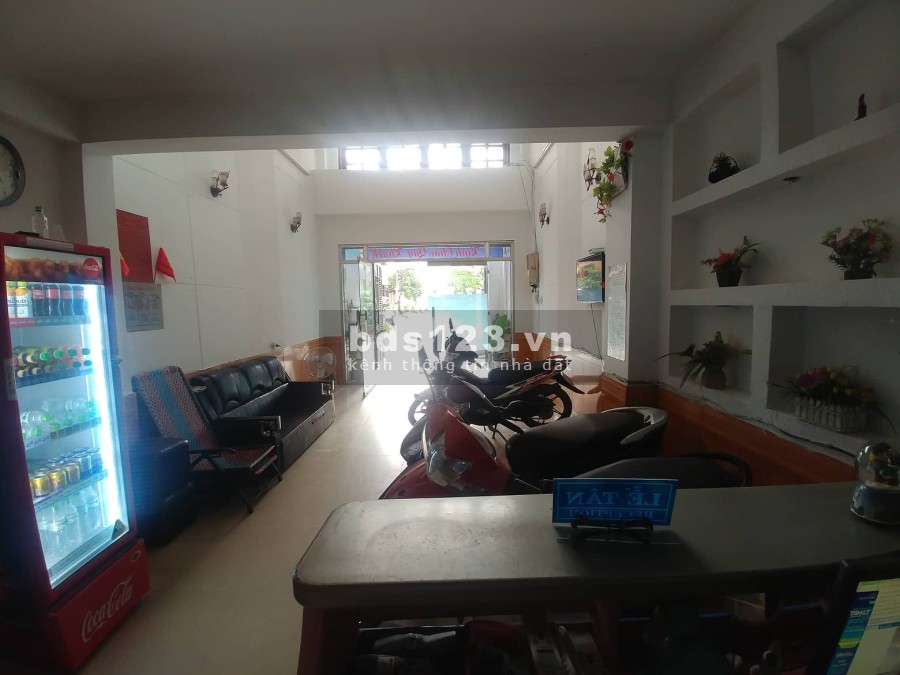 Bán Khách Sạn Quận Gò Vấp Nở Hậu 108m2 ( trực tiếp qua chủ - có thương lượng )