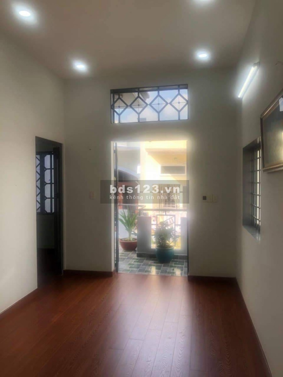 Bán nhà đẹp, ngang siêu khủng 5.5m đường Quang Trung P11 Quận Gò Vấp, hẻm xe ô tô tới cửa