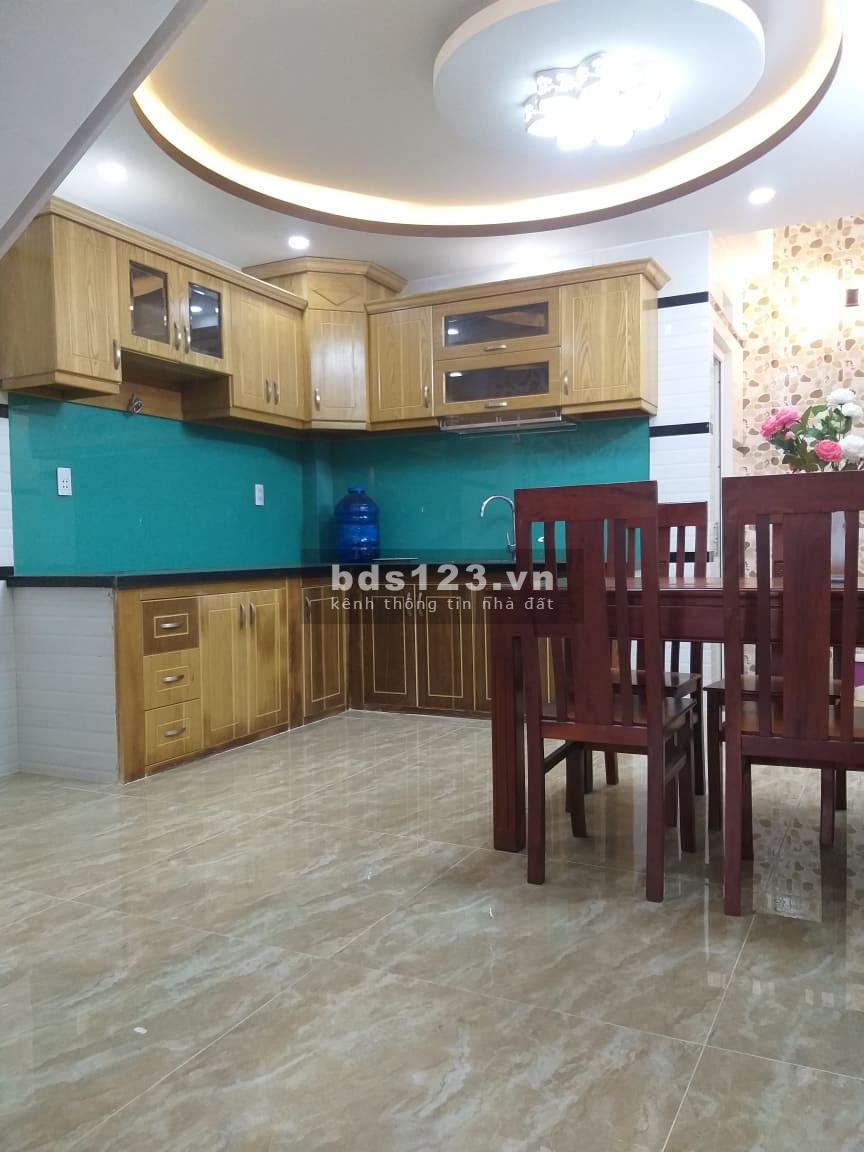 Bán nhà khu quy hoạch nội bộ cao cấp Phạm Văn Chiêu P9 Gò Vấp 5 tầng khu dân cư đông đúc