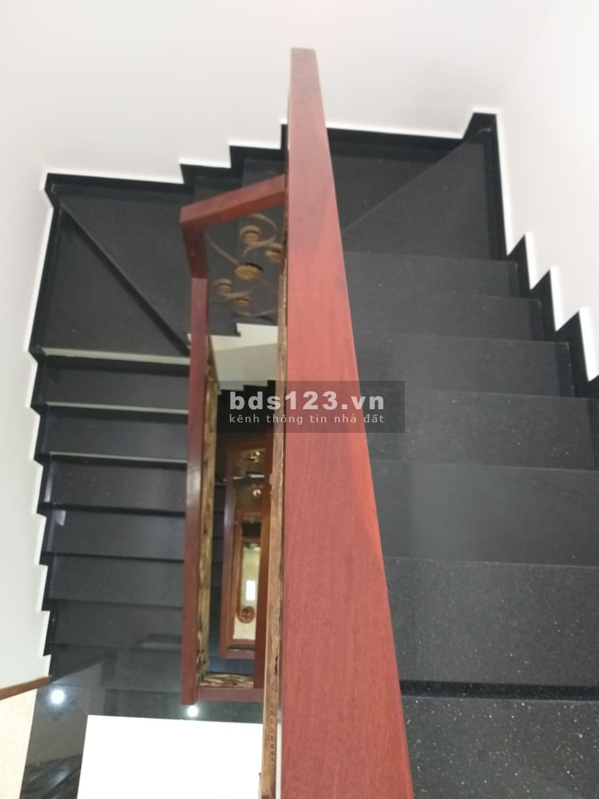 Bán nhà khu quy hoạch nội bộ cao cấp Phạm Văn Chiêu P9 Gò Vấp 5 tầng khu dân cư đông đúc