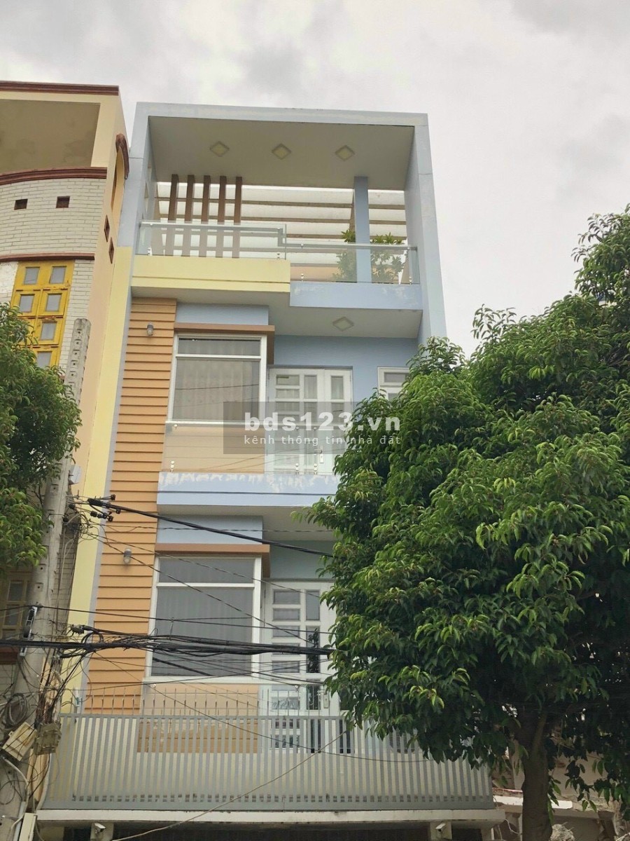 Bán nhà hẻm xe hơi Mai Xuân Thưởng Quận 6, 42m2 4.4x9 4 tầng 5PN kd đỉnh, giá 5.9 tỷ TL